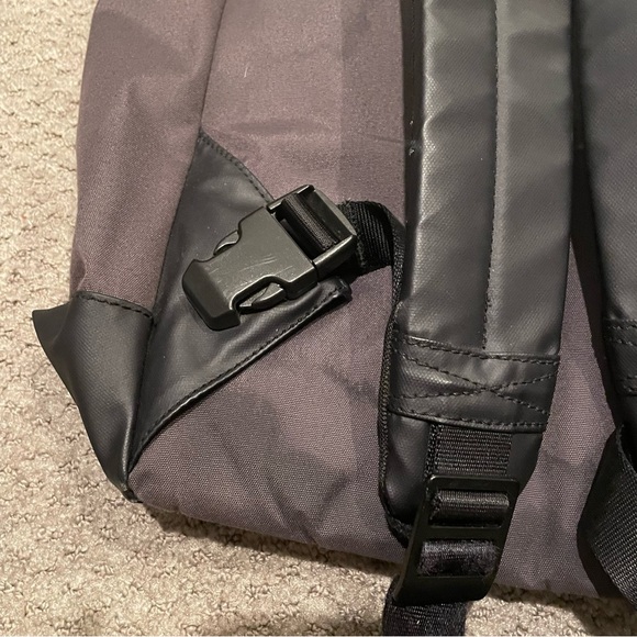 Timbuk2 - Tote Backpack - Picture 5 of 9